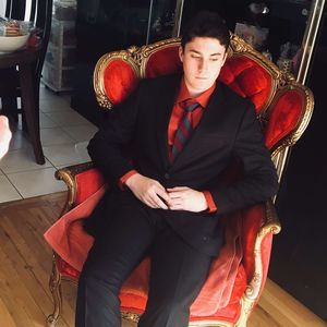 Meet your Posher, Christopher